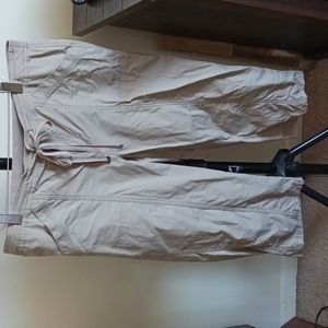 Reitman's Cotton Capris - Size 12 Petites in Tan Colour